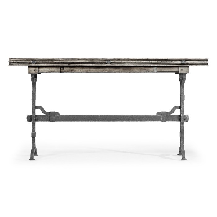 Casual Hunt Table