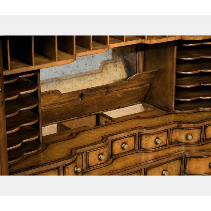 William & Mary Walnut & Oyster Secrétaire Cabinet 