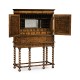 William & Mary Walnut & Oyster Secrétaire Cabinet 