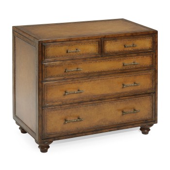 Short leather chest of drawer