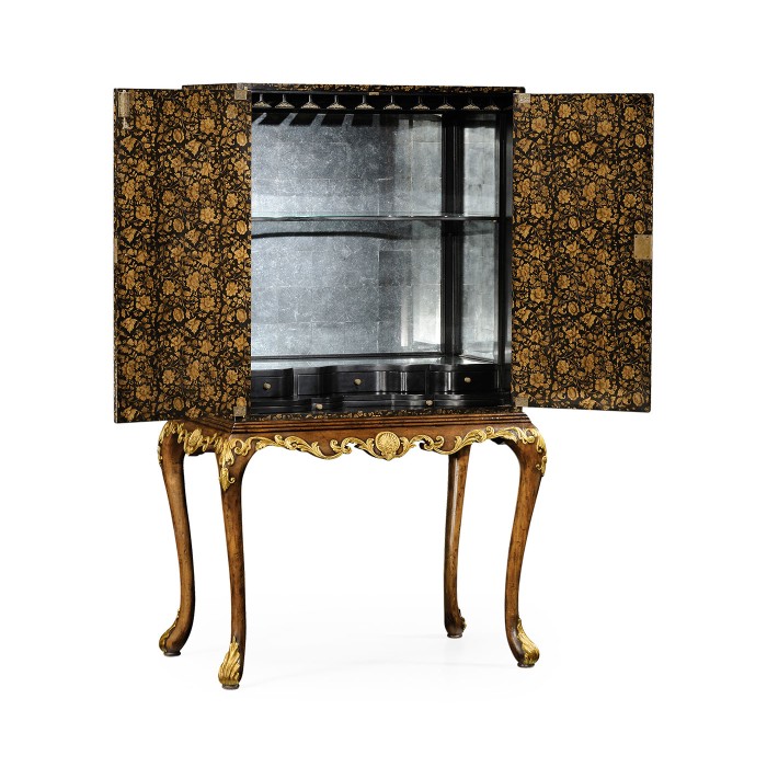 Black Chinoiserie Drinks Cabinet