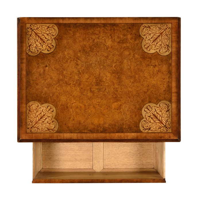 Small seaweed chest of drawers