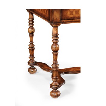 Small lamp table