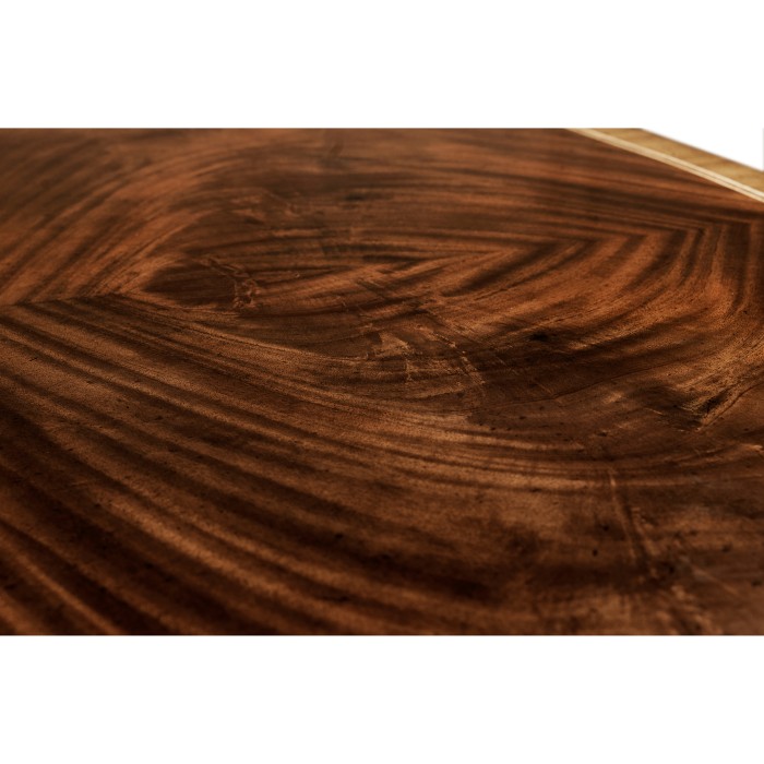 Mahogany Chest of Drawers with Raised Base