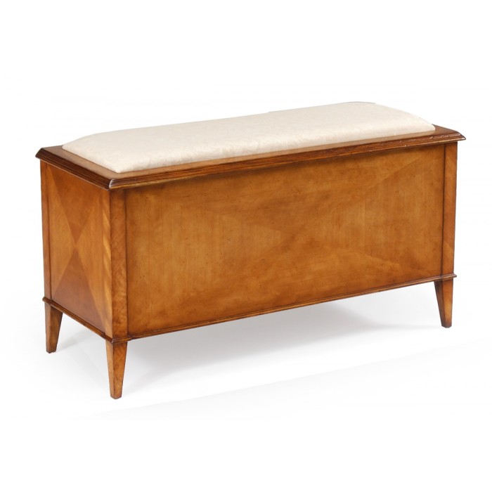 Blanket chest