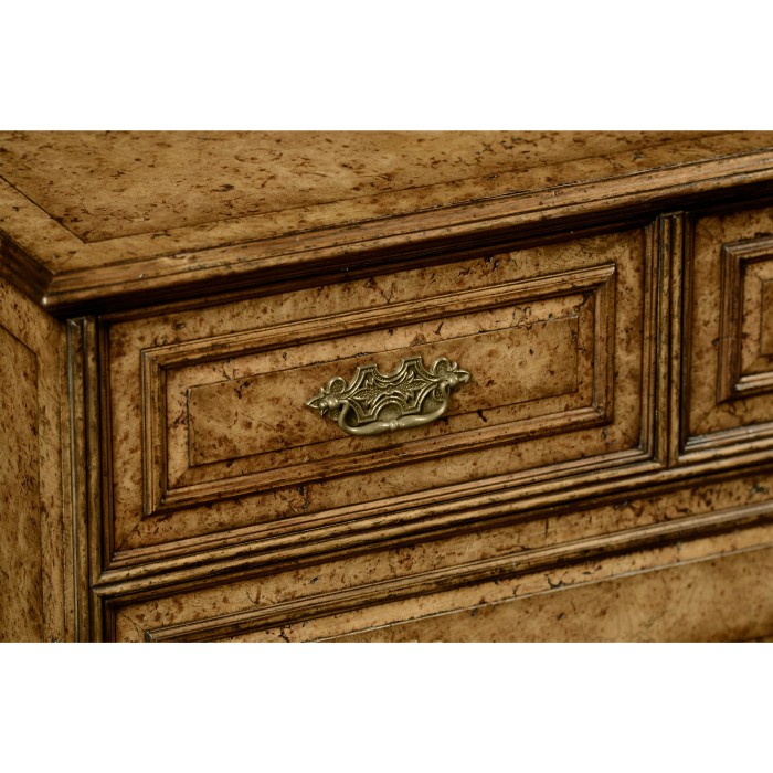 George II style burl oak chest of five drawers