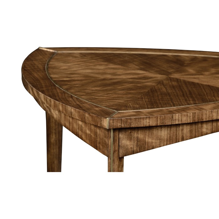 Hyedua triangular coffee table