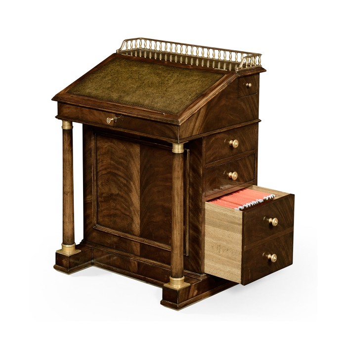 Mahogany Biedermeier Davenport