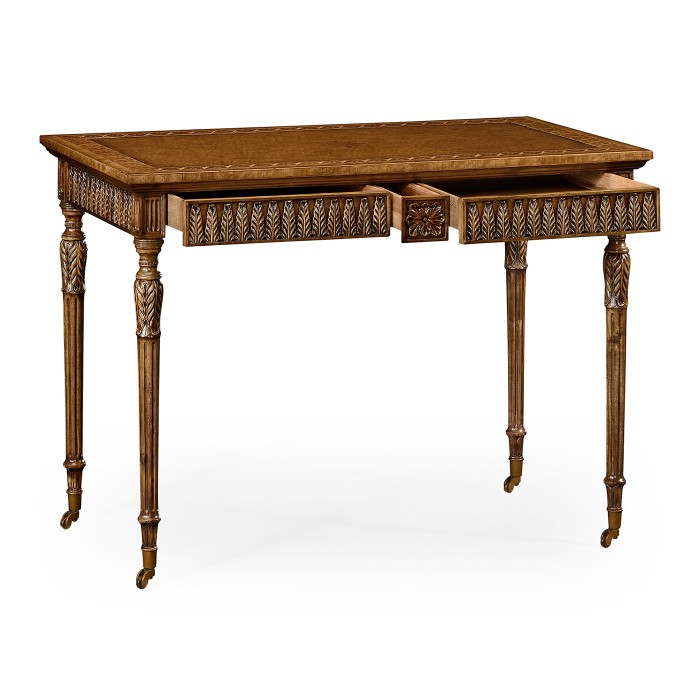 Napoleon III style bureau plat with fine inlay