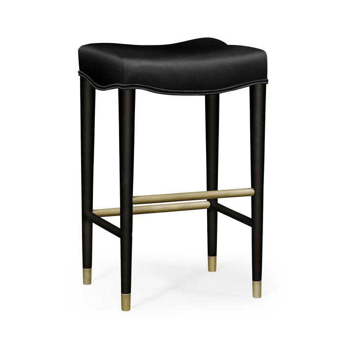 Black Painted Bar Stool