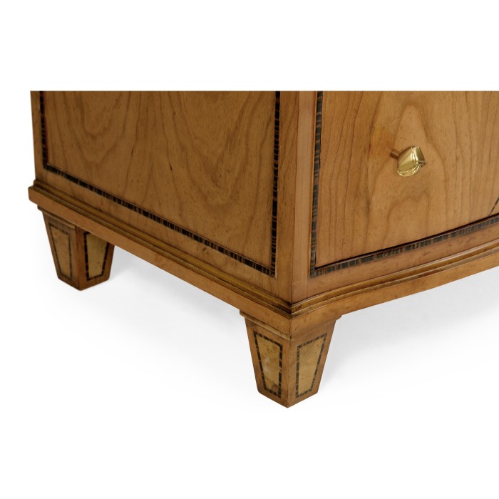 7 Drawers 