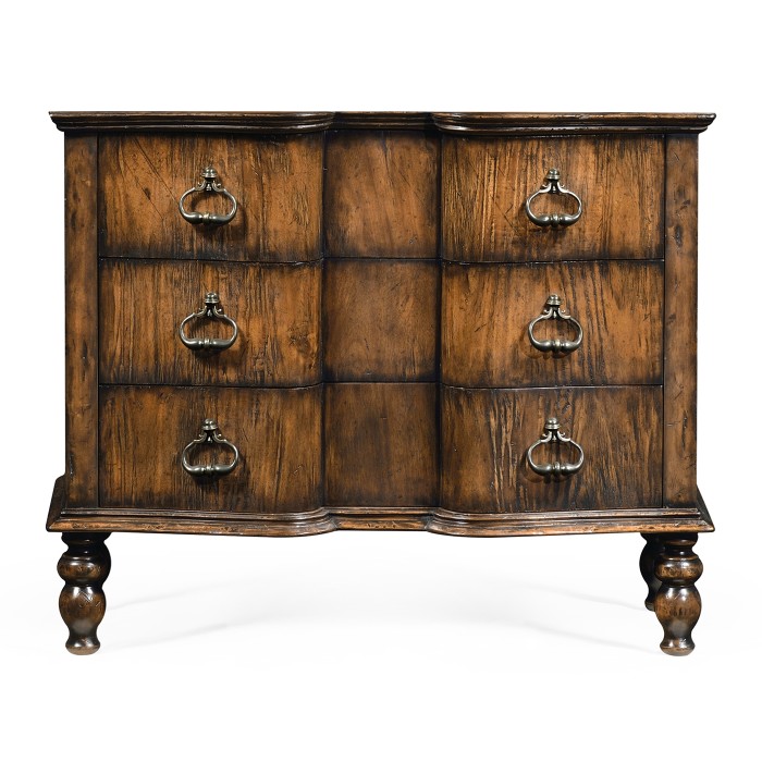 Chest of drawers in rustic walnut