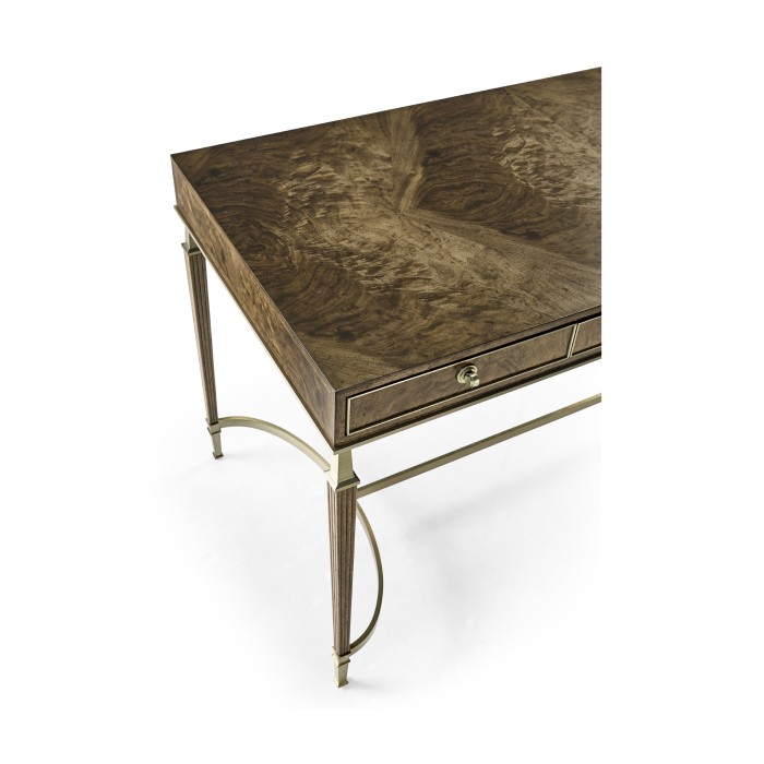 Barcelona Desk