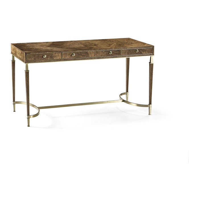 Barcelona Desk