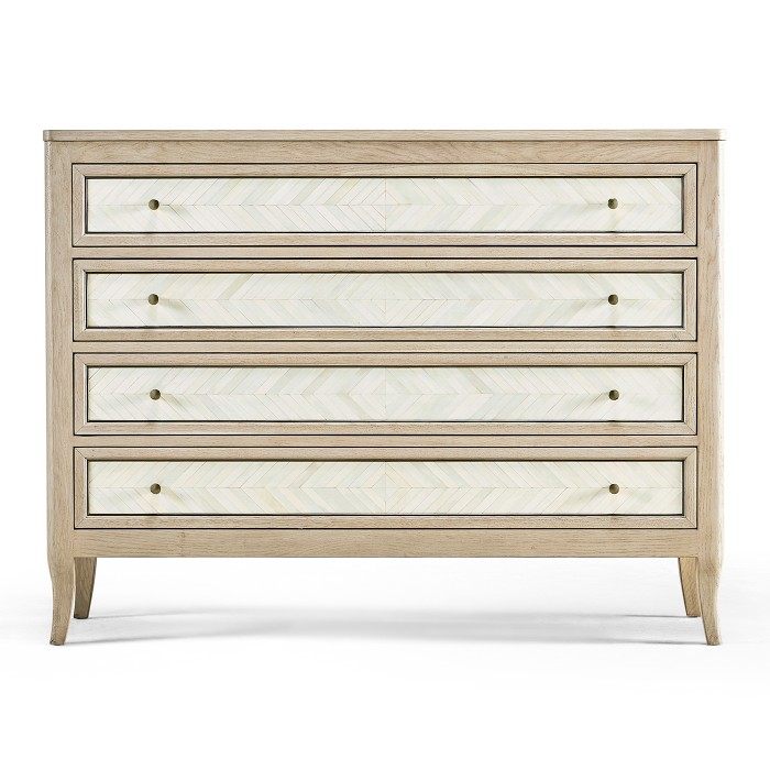 Berm Bachelors Chest