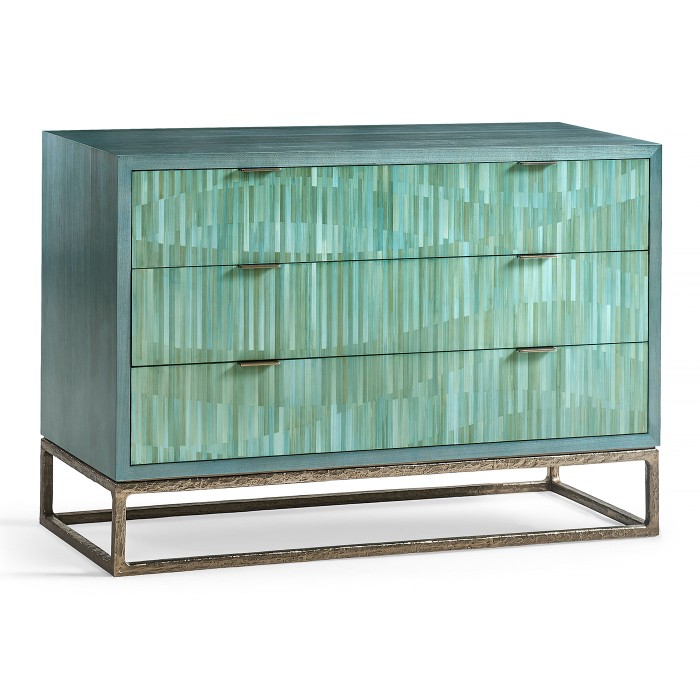 Seaglass Bunching Chest